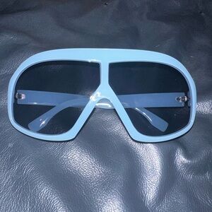 Oversized summer blue Sunnies